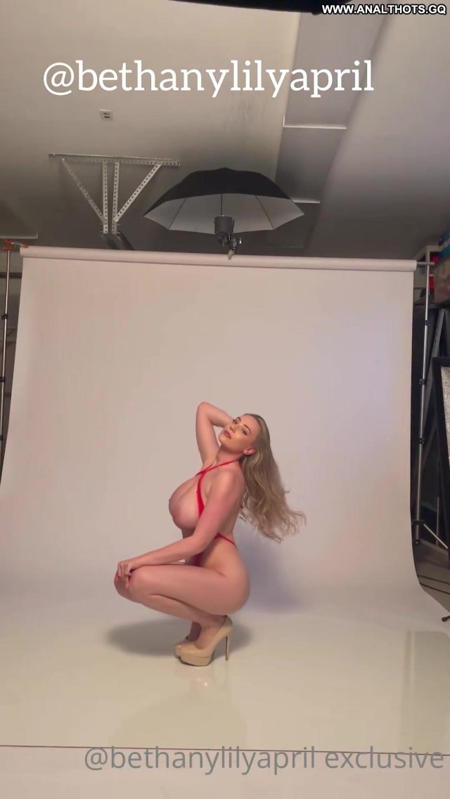 19144-bethany-lily-april-large-xxx-sex-view-sexy-modeling-images-instagram-onlyfans